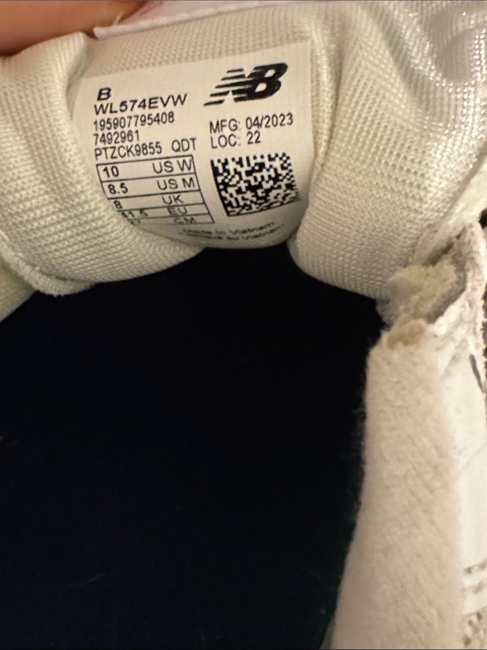 New Balance 574 Light Gray Suede & Mesh Sneakers - Picture 4 of 10